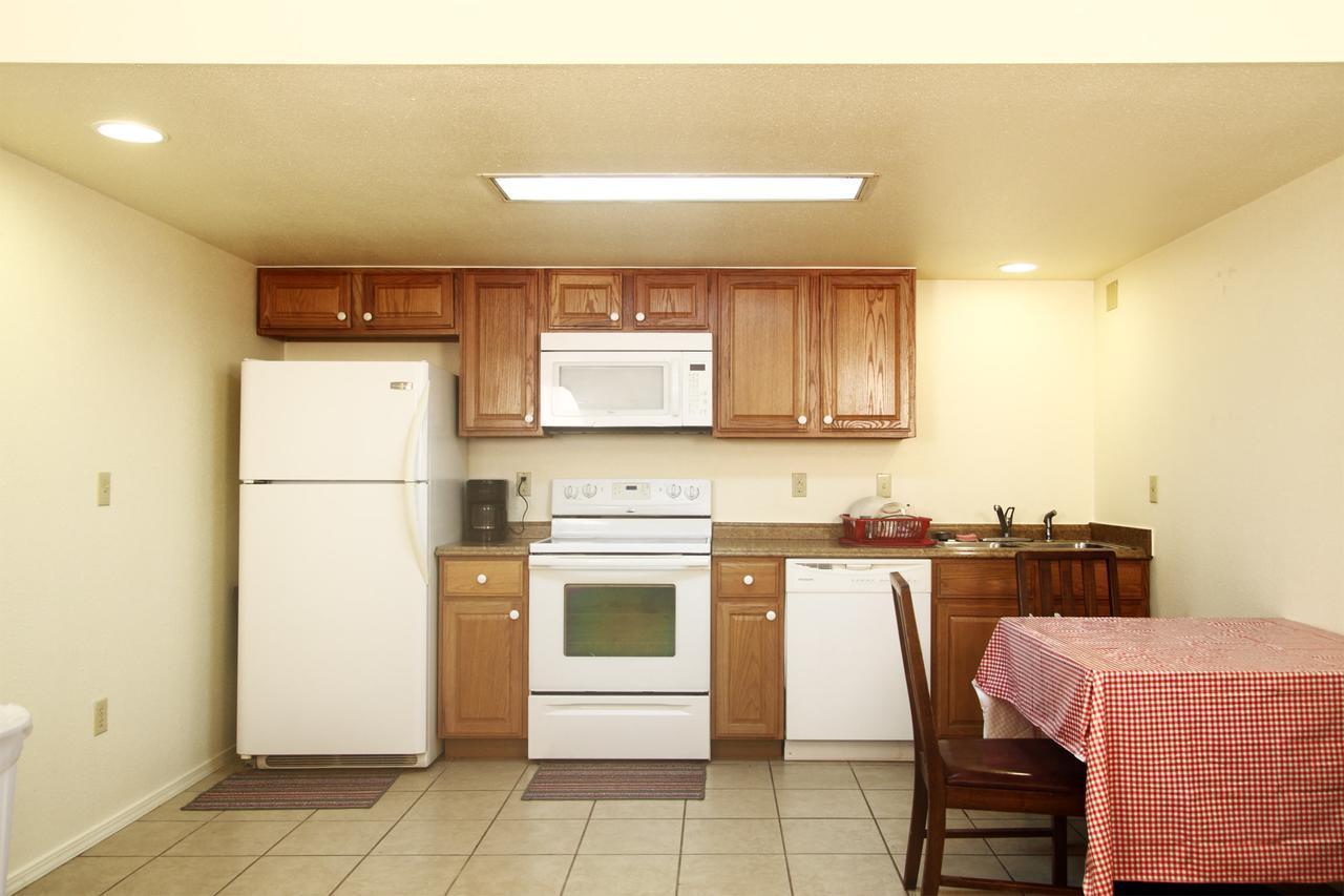 Country Inn Motel Dove Creek Екстериор снимка