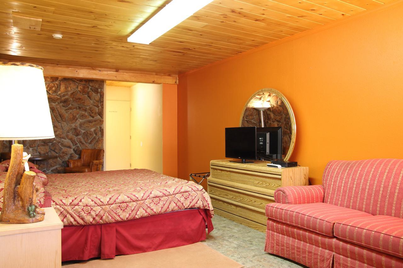 Country Inn Motel Dove Creek Екстериор снимка